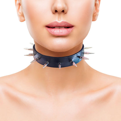 Rouge - Collier à Pointes en Cuir - Noir
